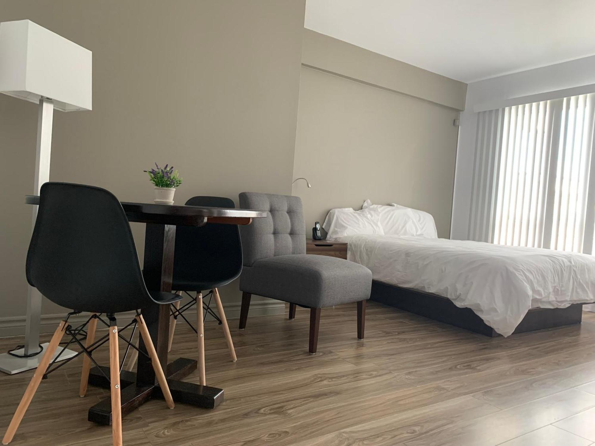 Hotel Normandie Rimouski Buitenkant foto